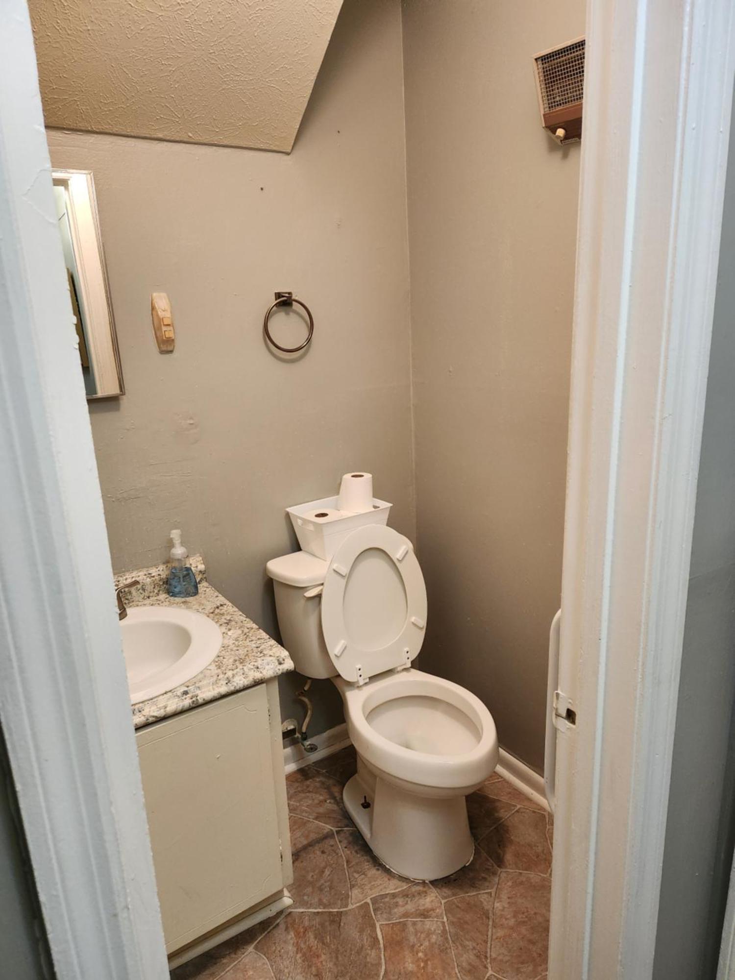 Quiet Comfort Room Near Shopping And Attractions Файетвил Екстериор снимка